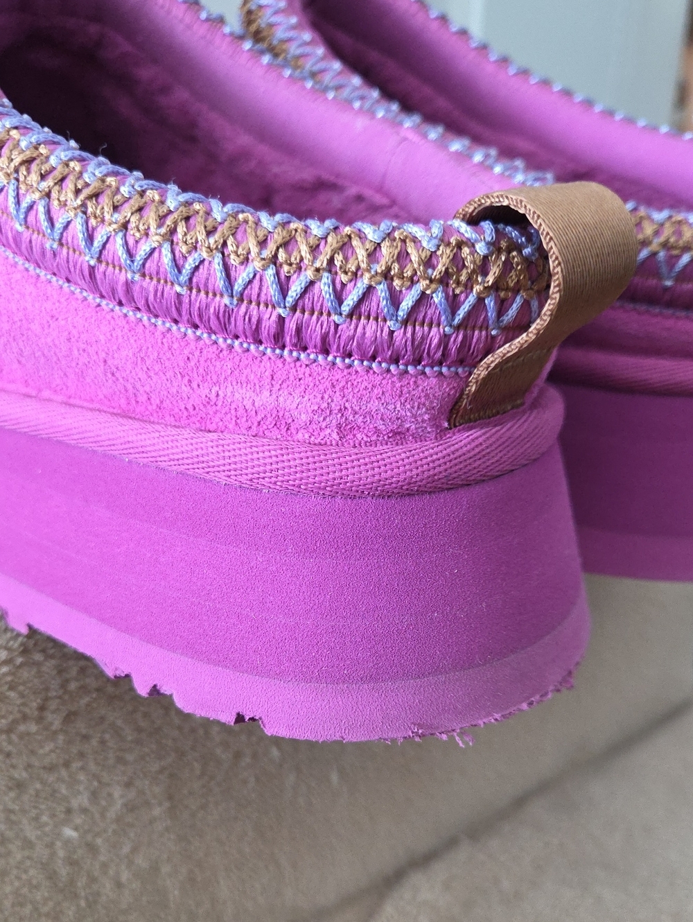 UGG Tazz Genuine Shearling Lined Platform Slipper | Mangosteen | Womens Size 9 - Picture 11 of 13